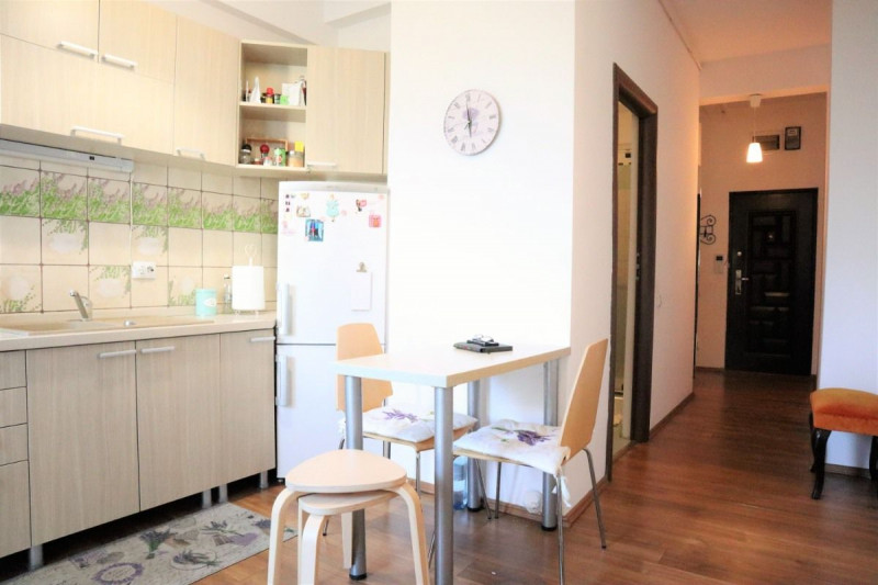 Romana – ASE, Apartament cochet 2 camere si boxa, Comision 0!