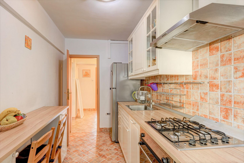 Turda – Parc Regina Maria, apartament 4 camere decomandat cu boxa, 85 mp.