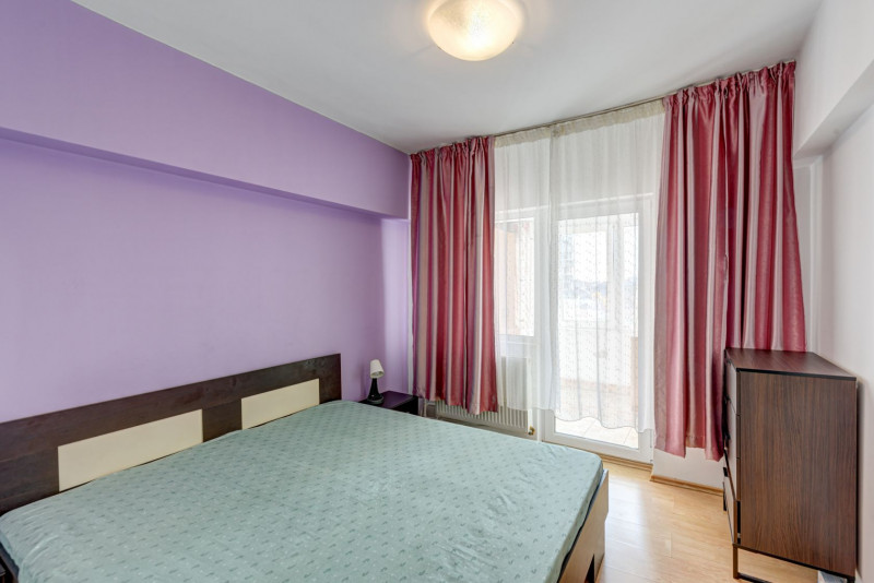 Turda – Parc Regina Maria, apartament 4 camere decomandat cu boxa, 85 mp.