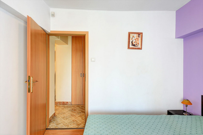 Turda – Parc Regina Maria, apartament 4 camere decomandat cu boxa, 85 mp.
