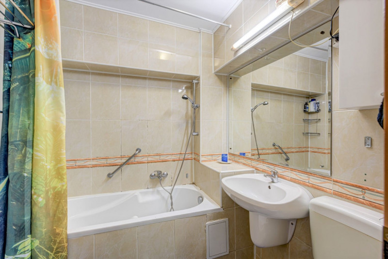 Turda – Parc Regina Maria, apartament 4 camere decomandat cu boxa, 85 mp.