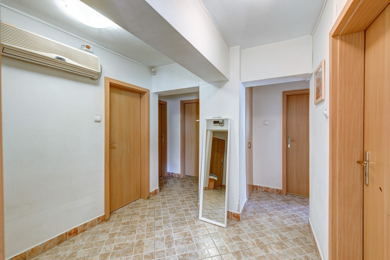 Turda – Parc Regina Maria, apartament 4 camere decomandat cu boxa, 85 mp.