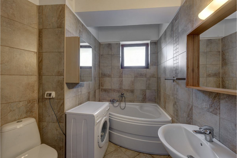 Petrom City – Izbiceni, 2 (sau 3) camere, lift, parcare subterana, boxa, 77 mp.