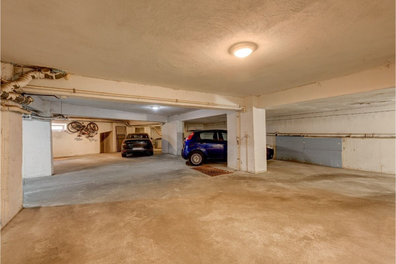 Petrom City – Izbiceni, 2 (sau 3) camere, lift, parcare subterana, boxa, 77 mp.
