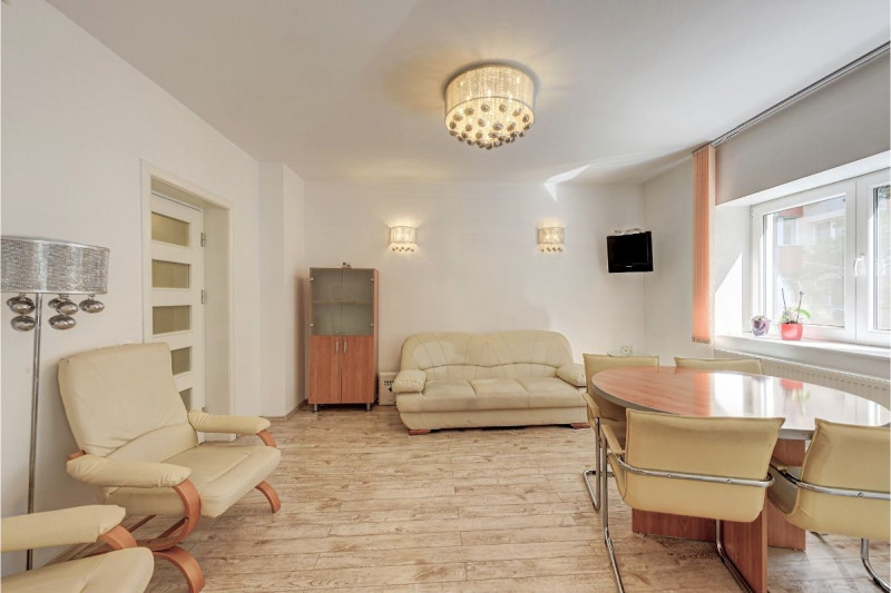 Dorobanti - Apartament 3 camere pentru birou, centrala proprie, parcare, 66 mp.