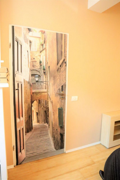 DOMENII – SUTASULUI, INCHIRIERE CASA 2 CAMERE CU TERASA, 100 MP. 