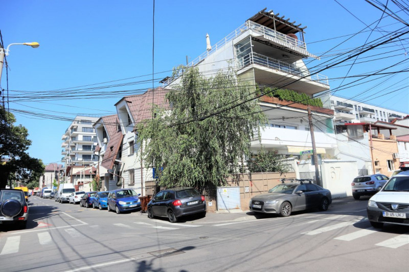 DOMENII – SUTASULUI, INCHIRIERE CASA 2 CAMERE CU TERASA, 100 MP. 
