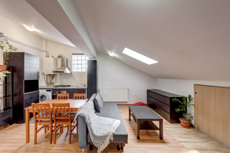 Bucurestii Noi - Str. Durau, apartament 3 camere, gata de mutat, 53 mp.