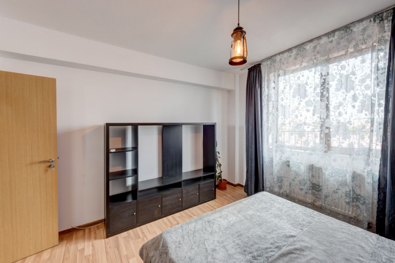 Bucurestii Noi - Str. Durau, apartament 3 camere, gata de mutat, 53 mp.