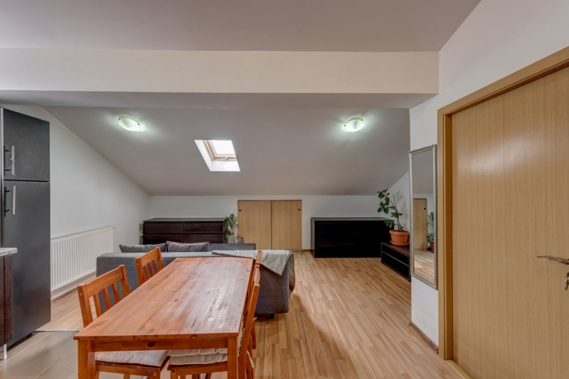 Bucurestii Noi - Str. Durau, apartament 3 camere, gata de mutat, 53 mp.