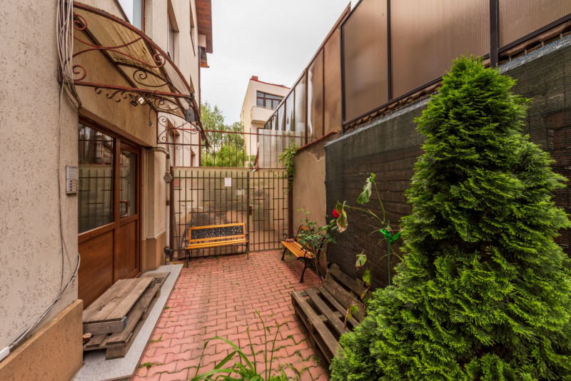 Bucurestii Noi - Str. Durau, apartament 3 camere, gata de mutat, 53 mp.