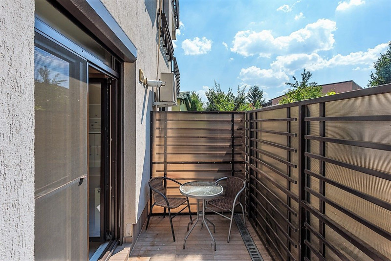 DAMAROAIA - FELDIOARA, APARTAMENT 2 CAMERE COCHET, CU TERASA DE 9 MP.