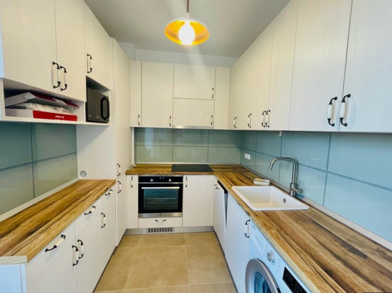 Bucurestii Noi – Apartament 3 camere nou, splendid, garaj, lift, terasa, 81 mp.