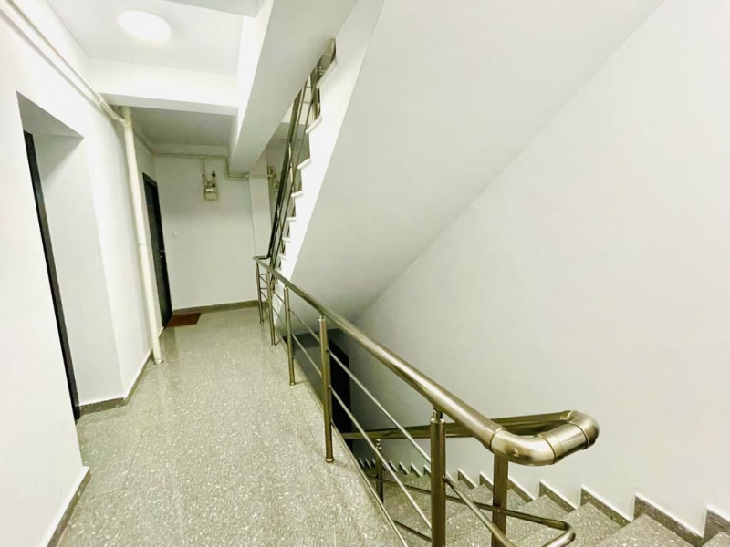 Bucurestii Noi – Apartament 3 camere nou, splendid, garaj, lift, terasa, 81 mp.