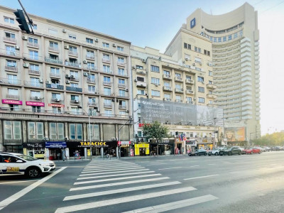 Universitate - Apartament de 2 camere, centrala de bloc,  Comision 0. 