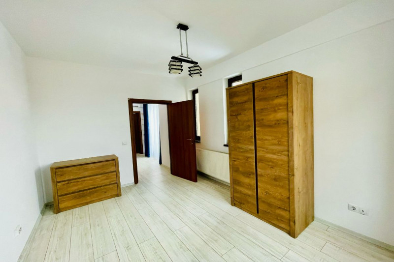 Sos. Chitilei – Triumfului 58, Apartament 3 camere gata de mutat, 61 mp. 
