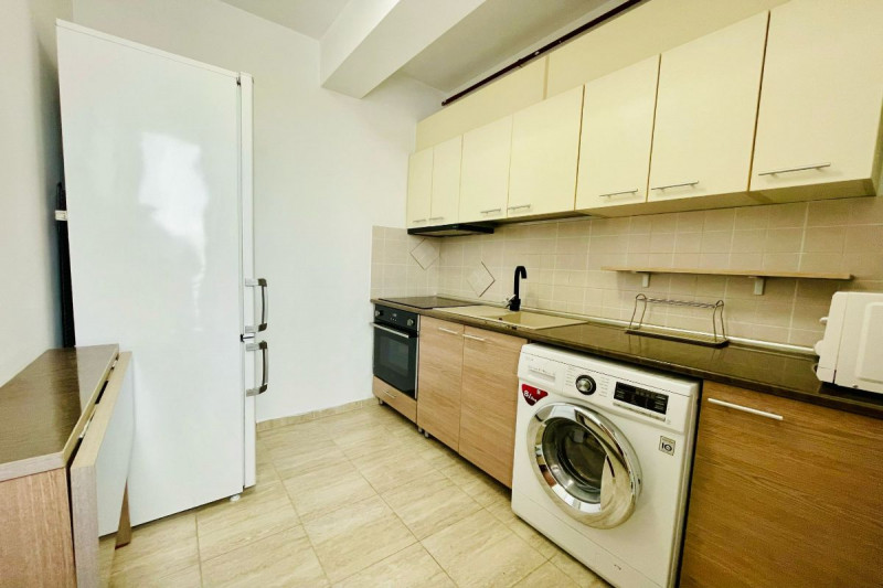 Sos. Chitilei – Triumfului 58, Apartament 3 camere gata de mutat, 61 mp. 