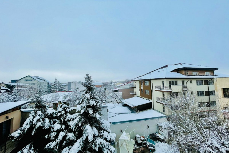 Sos. Chitilei – Triumfului 58, Apartament 3 camere gata de mutat, 61 mp. 