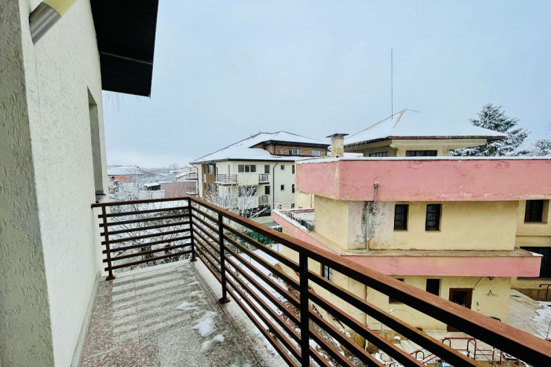 Sos. Chitilei – Triumfului 58, Apartament 3 camere gata de mutat, 61 mp. 