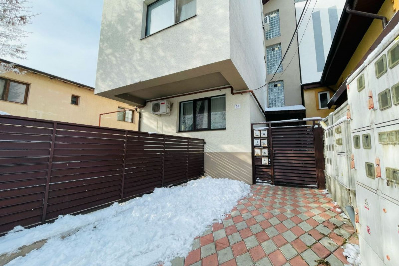 Sos. Chitilei – Triumfului 58, Apartament 3 camere gata de mutat, 61 mp. 