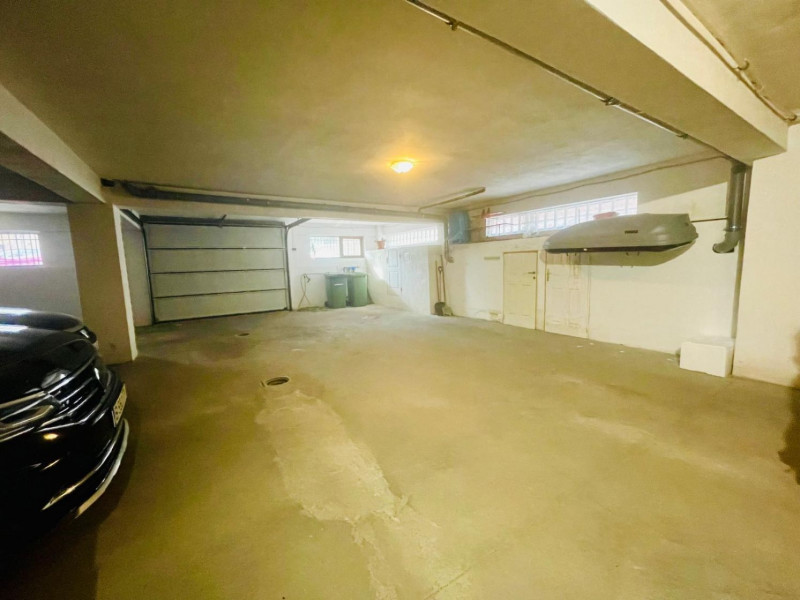 Bazilescu - Lidl, Apartament 2 camere decomandat, parcare, 2 boxe, 59 mp.