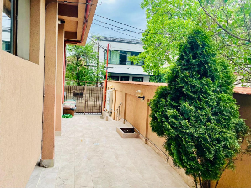 Bazilescu - Lidl, Apartament 2 camere decomandat, parcare, 2 boxe, 59 mp.