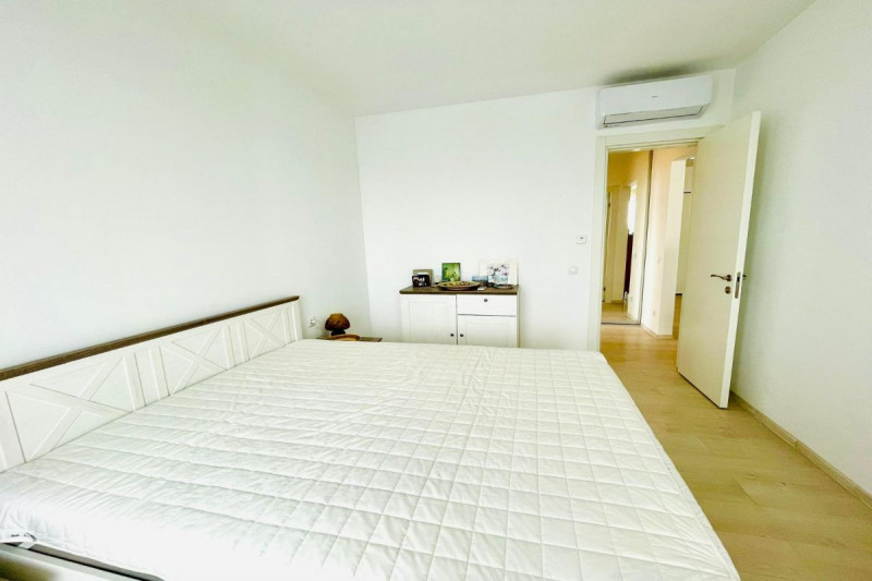 Floreasca Residence - apartament 2 camere si parcare subterana, 70 mp.