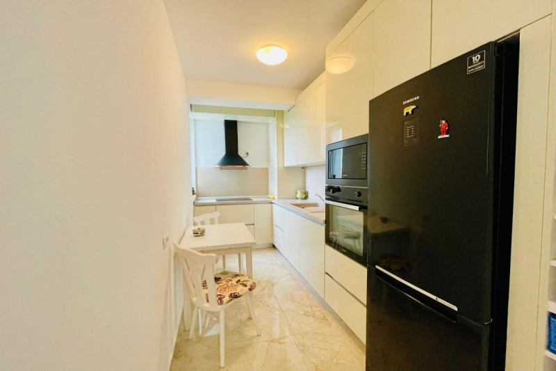 Floreasca Residence - apartament 2 camere si parcare subterana, 70 mp.