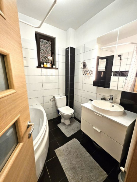 De vanzare apt 3 camere cu gradina in Bucurestii Noi - Parc Bazilescu