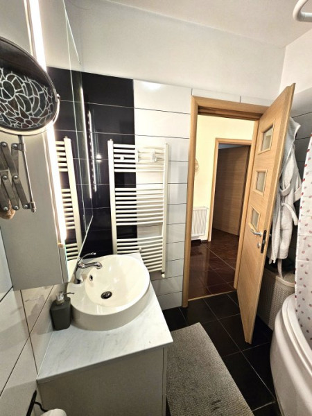 De vanzare apt 3 camere cu gradina in Bucurestii Noi - Parc Bazilescu