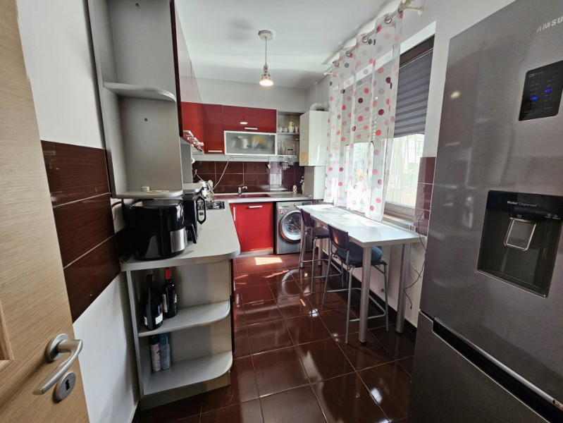 De vanzare apt 3 camere cu gradina in Bucurestii Noi - Parc Bazilescu