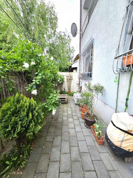 De vanzare apt 3 camere cu gradina in Bucurestii Noi - Parc Bazilescu