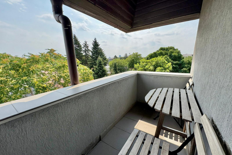 BUCURESTII NOI – Apartament 2 camere decomandat, igienizat, 60 mp.