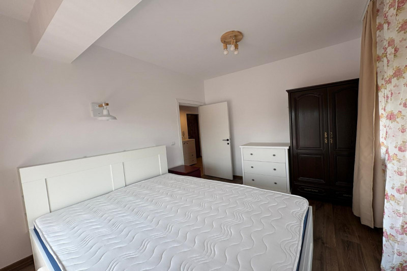 BUCURESTII NOI – Apartament 2 camere decomandat, igienizat, 60 mp.