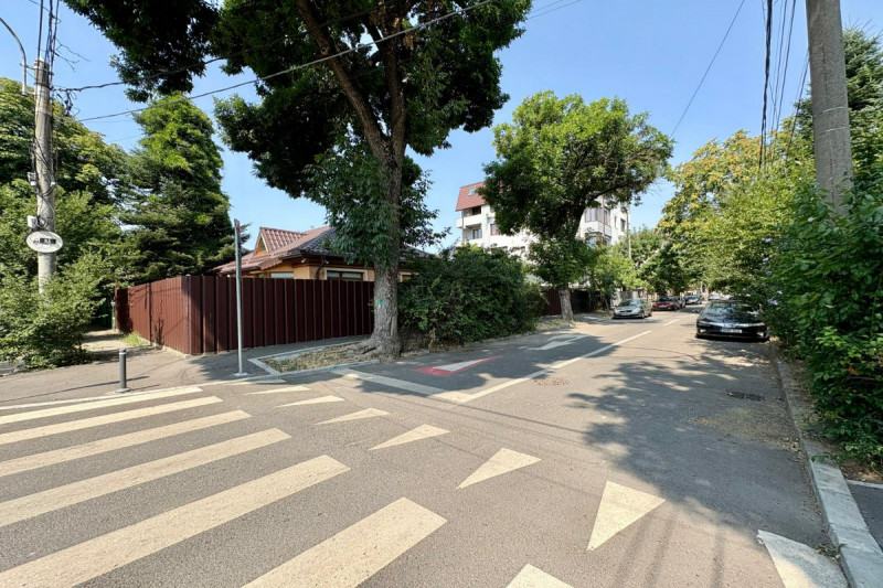 BUCURESTII NOI – Apartament 2 camere decomandat, igienizat, 60 mp.