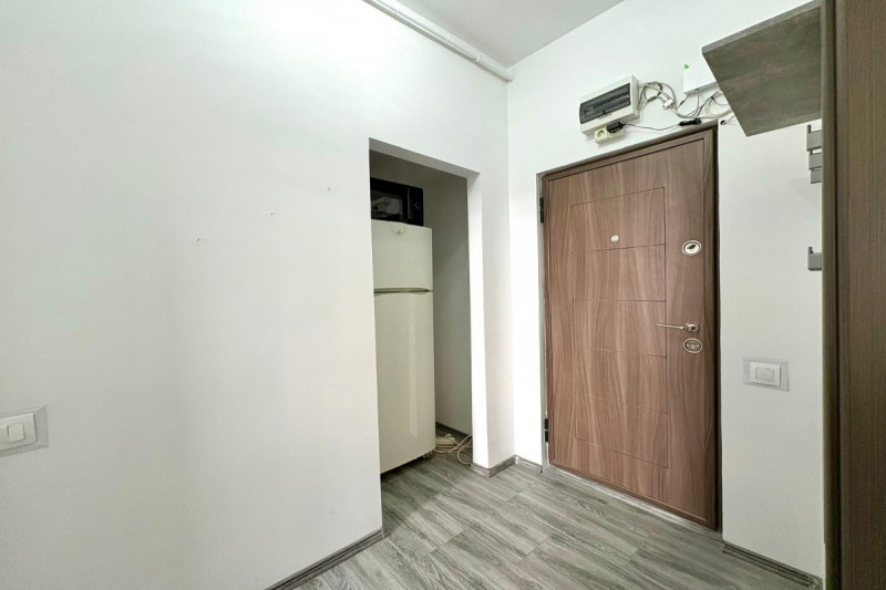 APUSULUI – Apartament 2 camere renovat, gata de mutat, 50 mp.