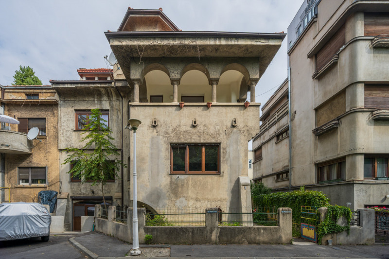 P-TA LAHOVARI, VILA REPREZENTATIVA PENTRU BIROURI, 425 MP.