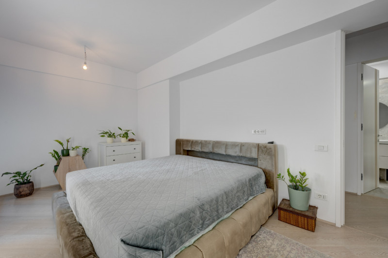 Delta City - apartament 3 camere decomandat, 96 mp.