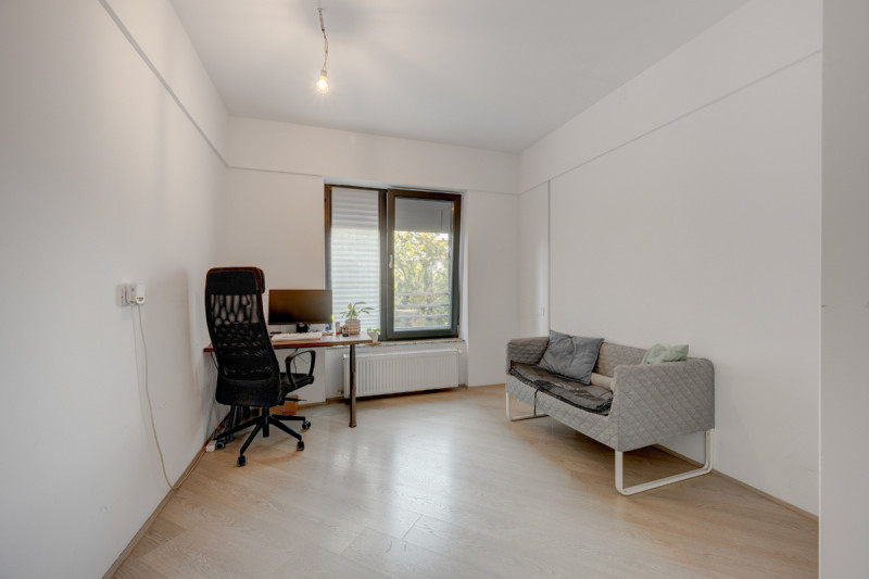 Delta City - apartament 3 camere decomandat, 96 mp.