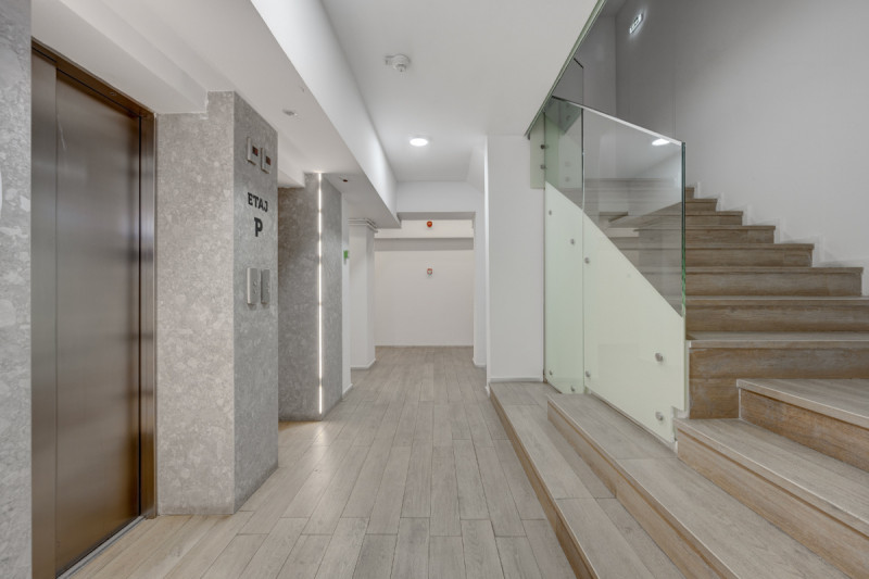 Delta City - apartament 3 camere decomandat, 96 mp.
