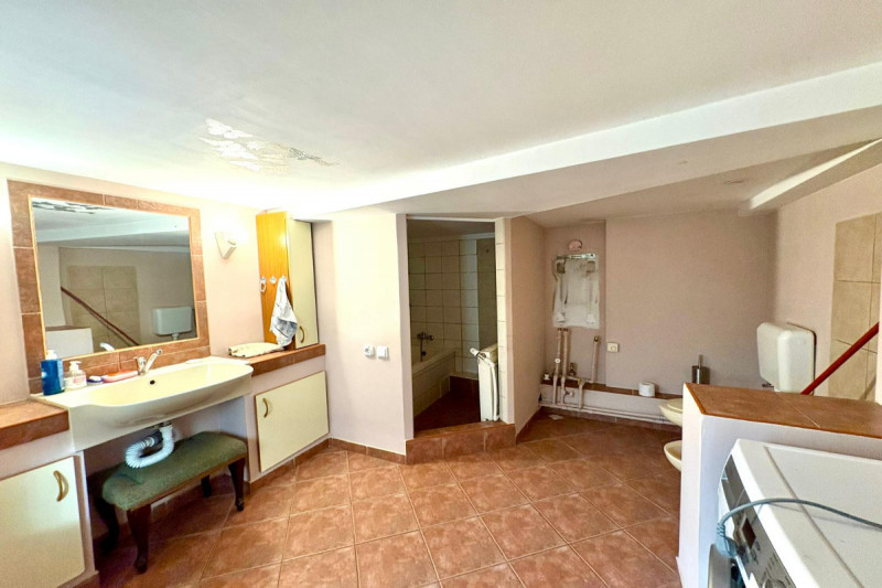 Chitila – T. Vladimirescu, casa individuala 4 camere, lot 530 mp.