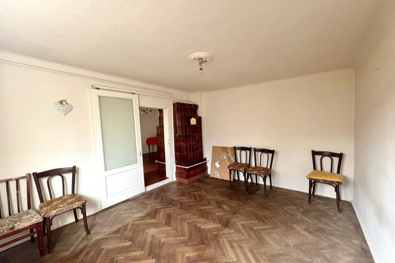 Chitila – T. Vladimirescu, casa individuala 4 camere, lot 530 mp.