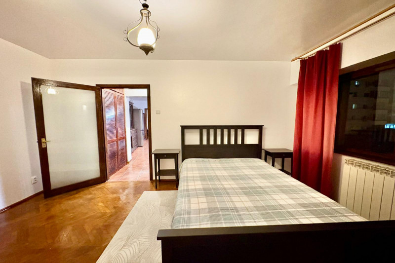 Unirii - Negru Voda, apartament 2 camere spatios, 70 mp.