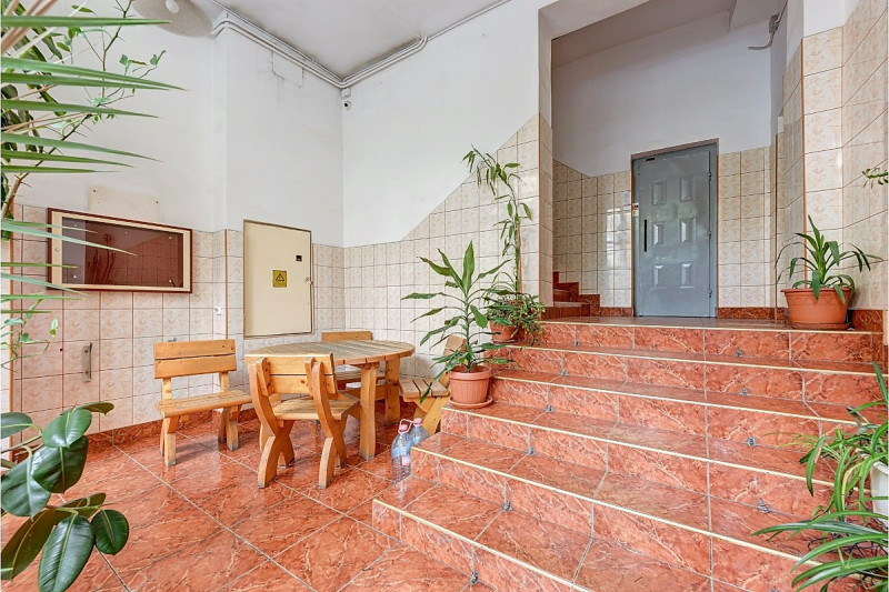 Unirii - Negru Voda, apartament 2 camere spatios, 70 mp.