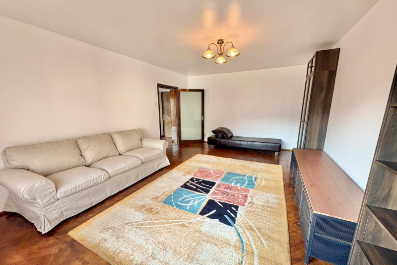 Unirii - Institutul Bancar, apartament 2 camere, 70 mp. 