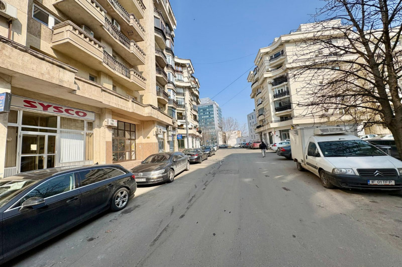 Unirii - Institutul Bancar, apartament 2 camere, 70 mp. 