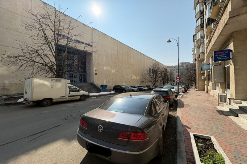 Unirii - Institutul Bancar, apartament 2 camere, 70 mp. 