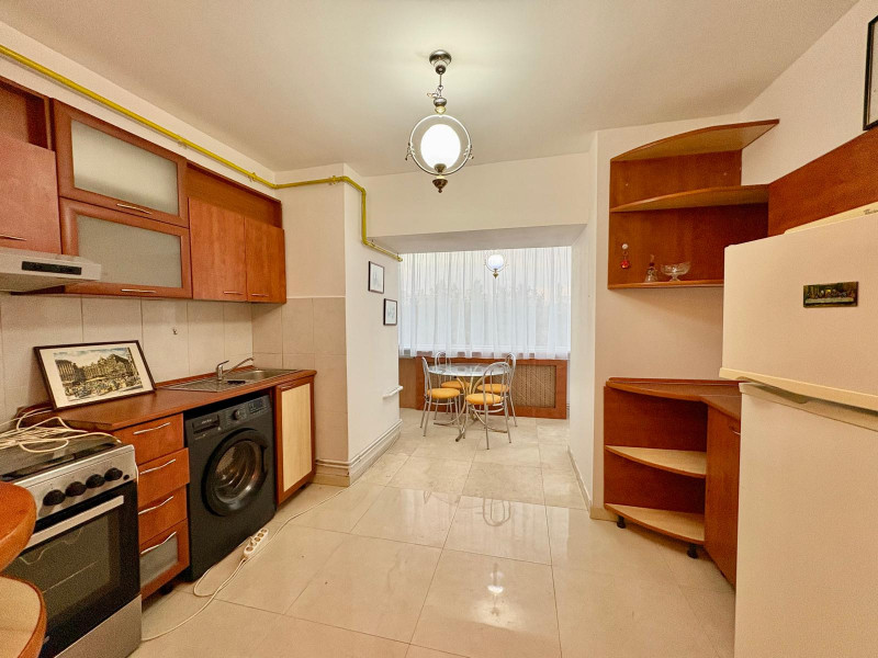 OCTAVIAN GOGA - APARTAMENT 2 CAMERE, CENTRALA PROPRIE, 60 MP.