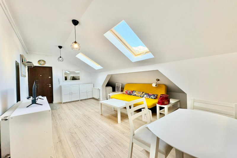 Bucurestii Noi - Barlogeni, apartament cochet de 2 camere, 51 mp.