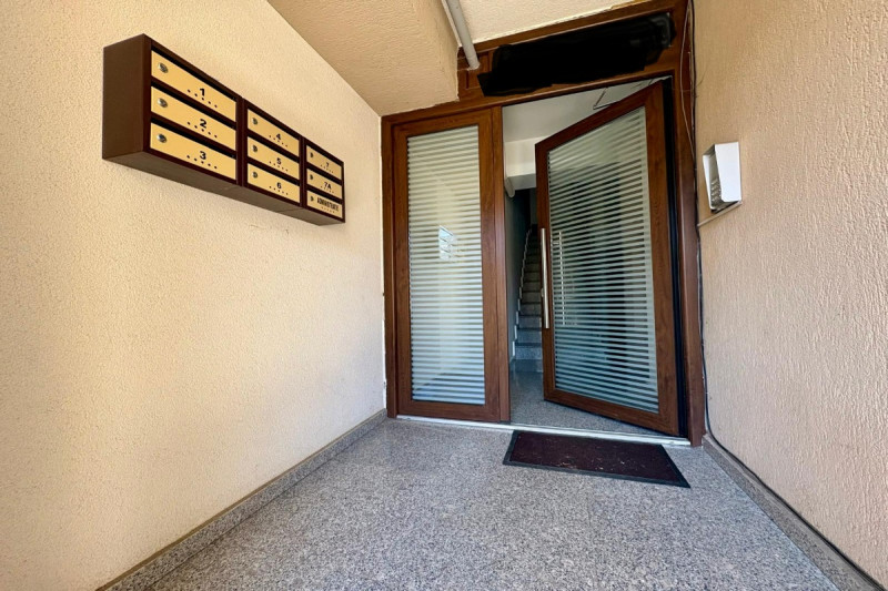 Bucurestii Noi - Barlogeni, apartament cochet de 2 camere, 51 mp.